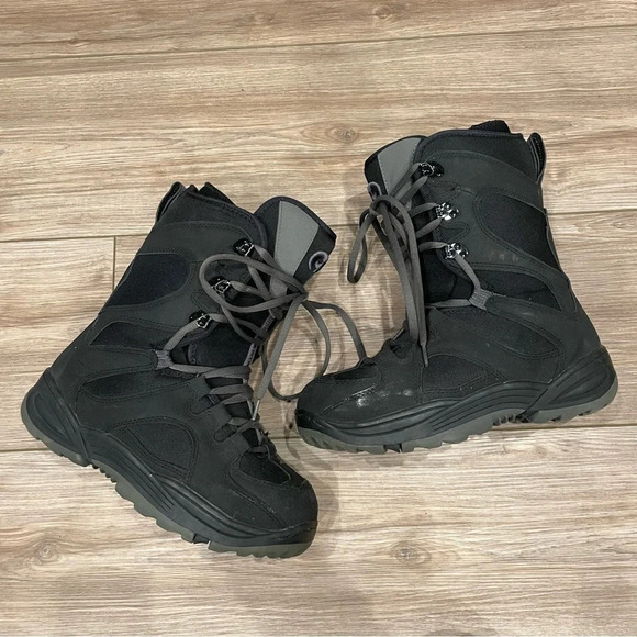 Aggression Black Men’s Snow Boots Size 8 - Picture 1 of 9